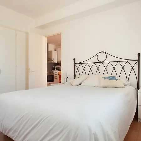 Akira Flats Sa Guarda Apartments