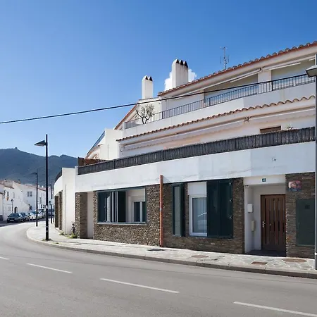 Akira Flats Sa Guarda Apartments Apartment Cadaques